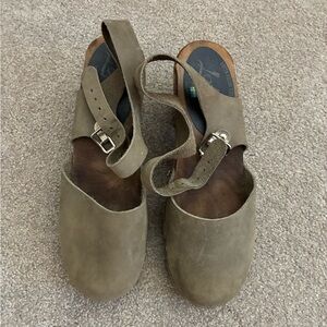 Lotta from Stockholm clogs